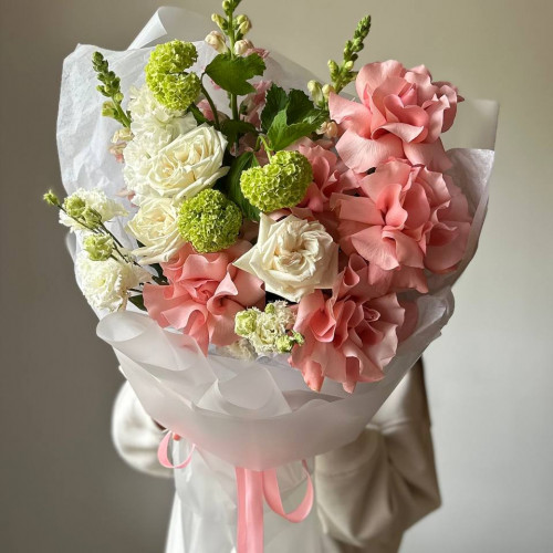 Авторский букет с французскими розами №62