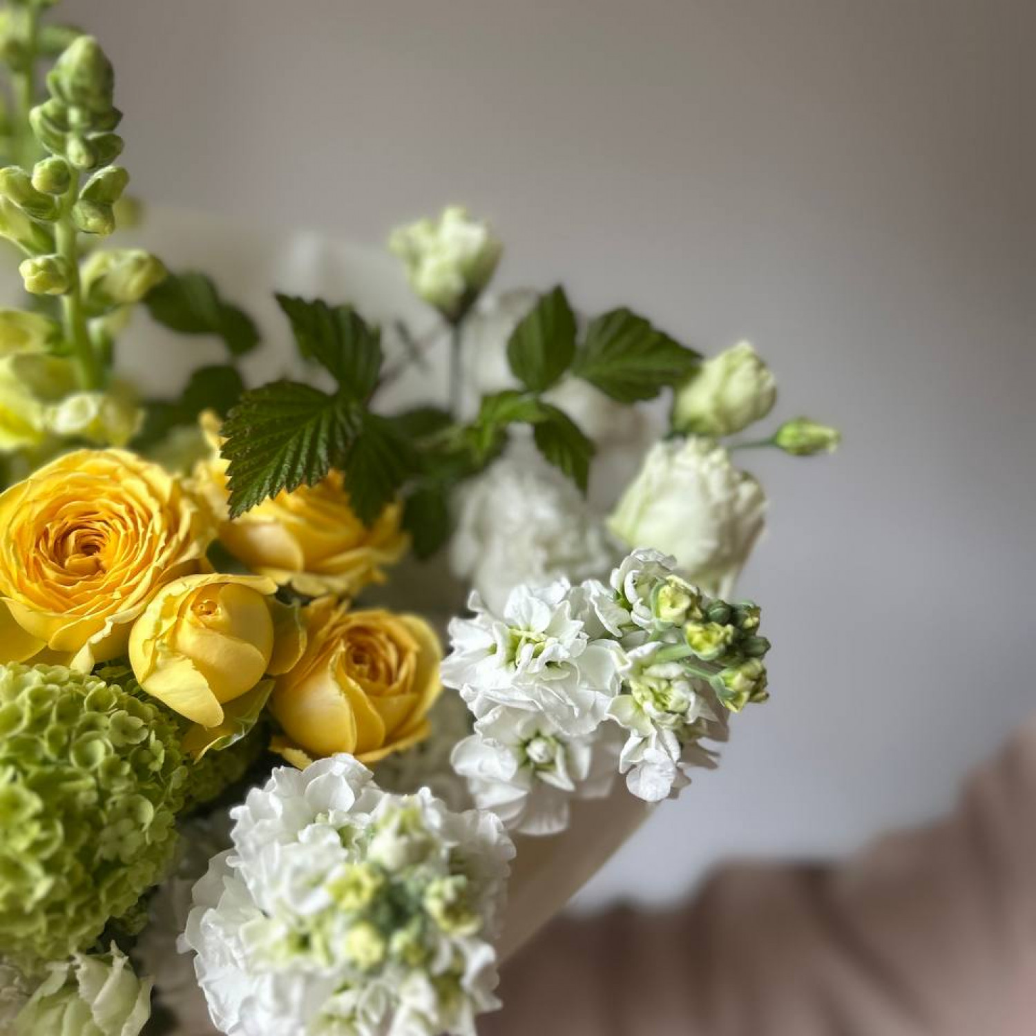 Авторский букет в зеленной гамме № 94