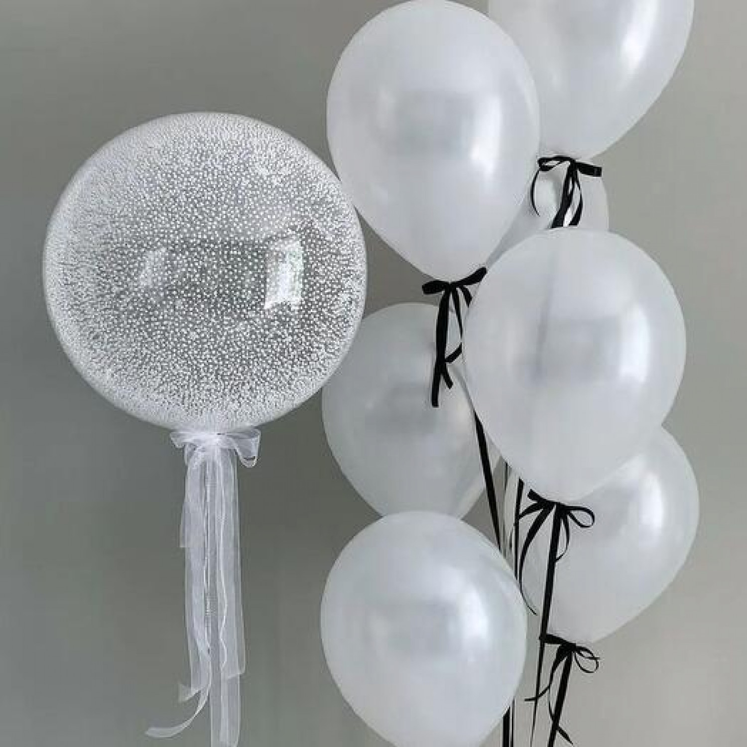 Композиция из шаров в жемчужном цвете №121