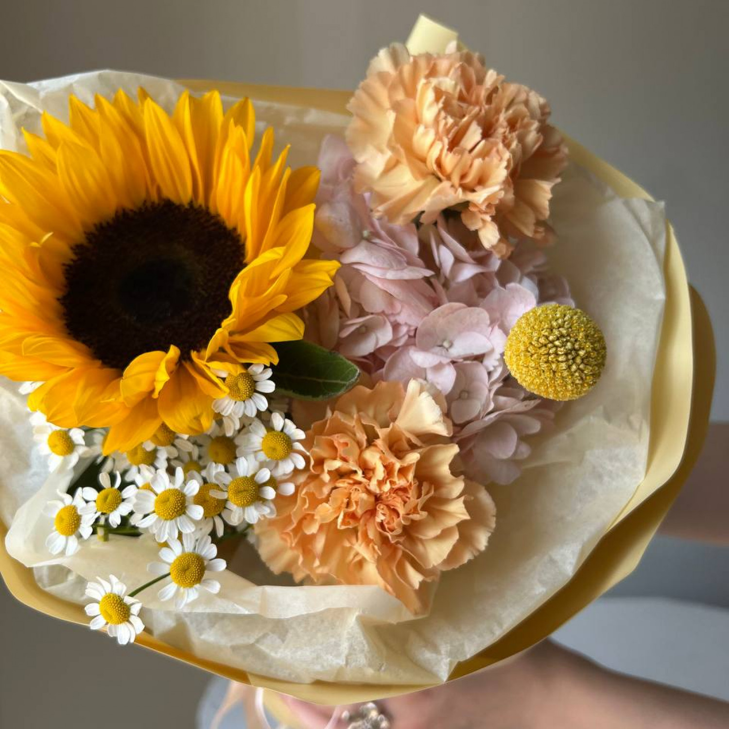 Авторский букет с подсолнухом  №100