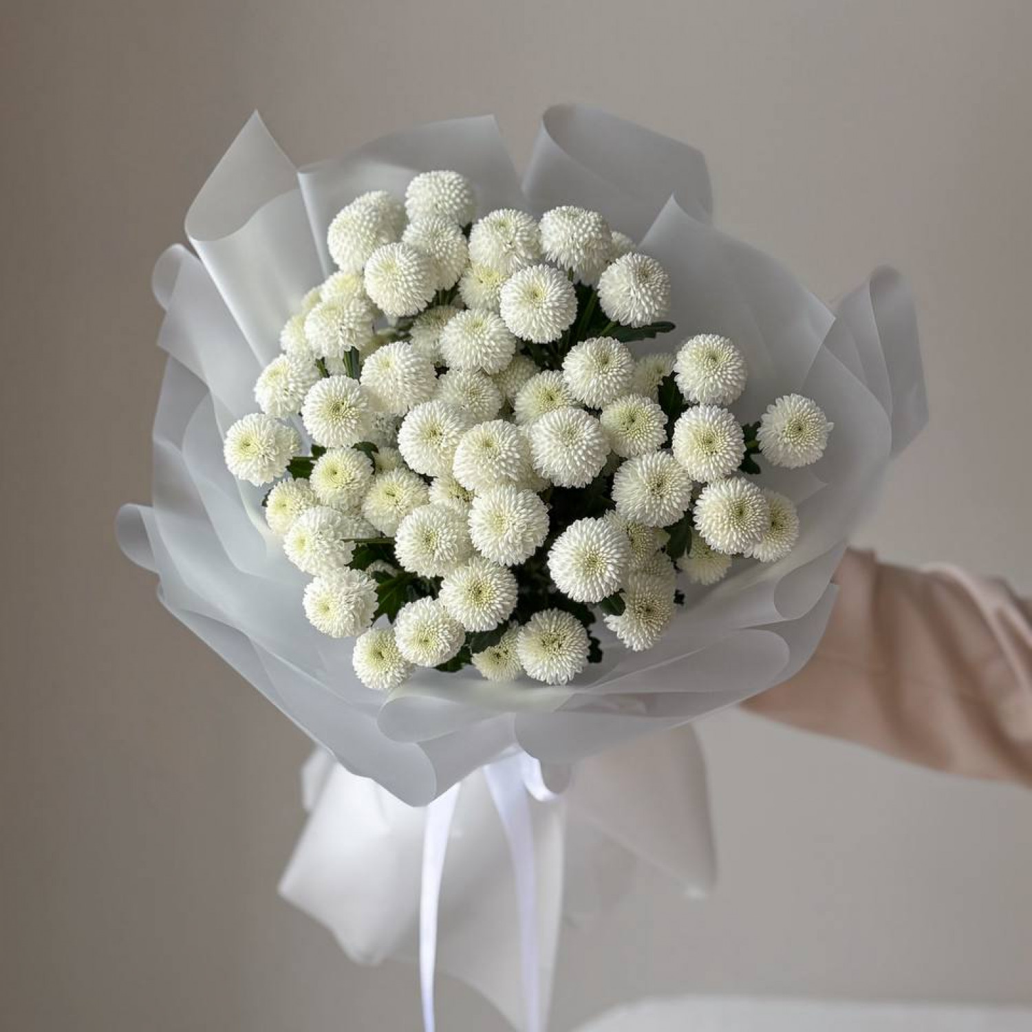 Монобукет из 7 хризантем 238