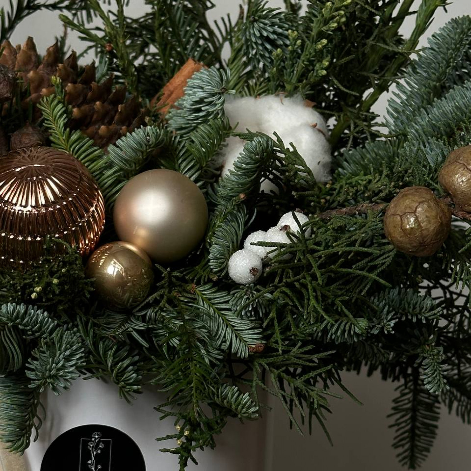 Композиция новогодняя с декором