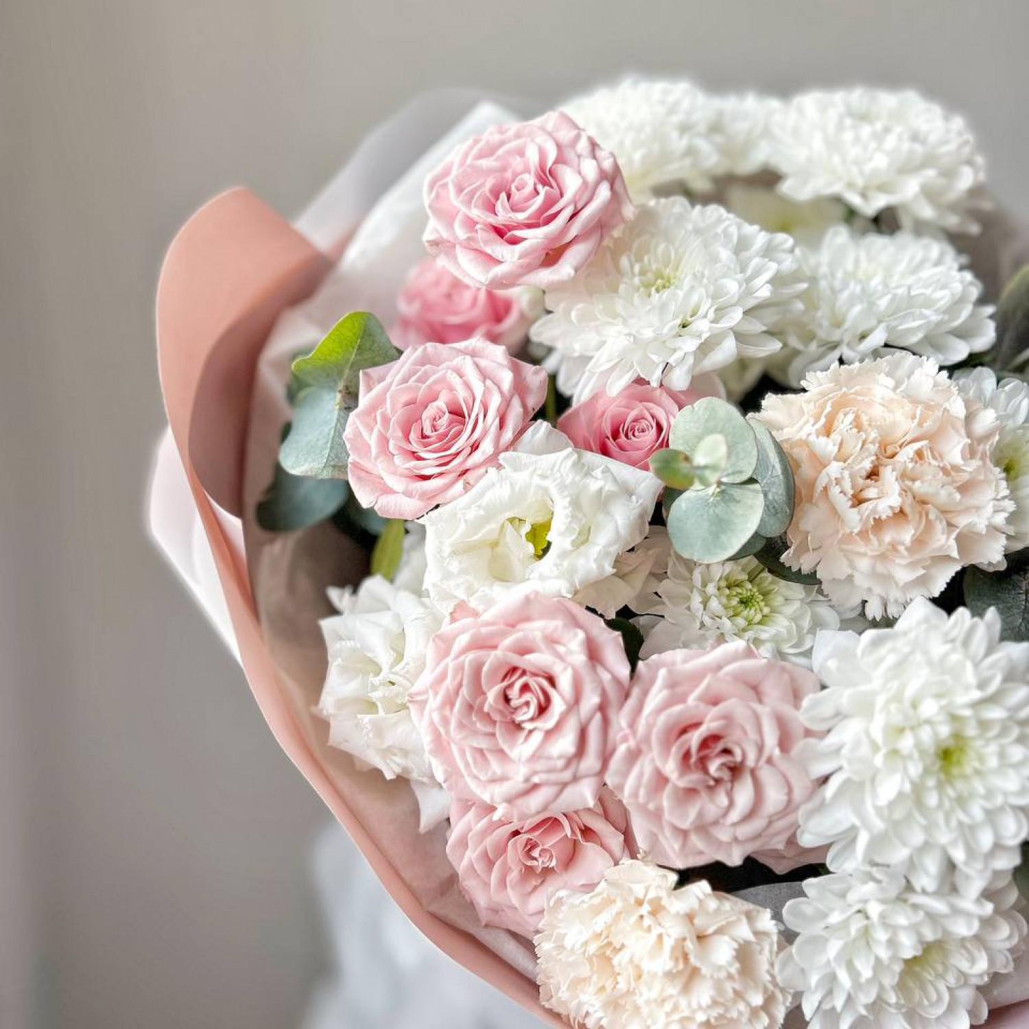 Авторский нежный букет №52