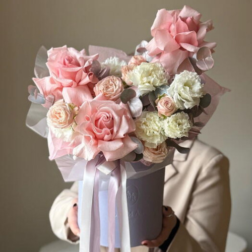 Композиция нежная с французскими розами 013