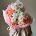 Букет нежный из пионовидных роз с хризантемой 003