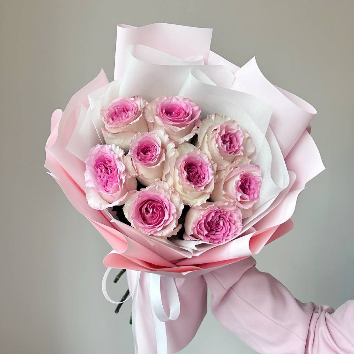 Монобукет из 9 пионовидных роз Мандалла